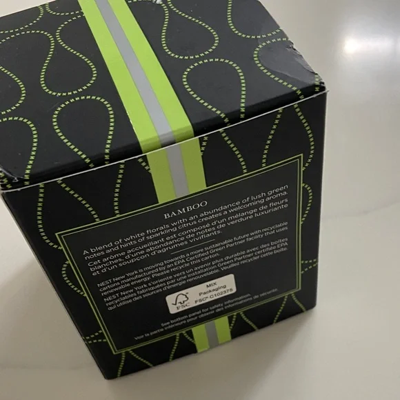 NEST Fragrances Bamboo Scented Candle - Black and Green - Picture 4 of 11